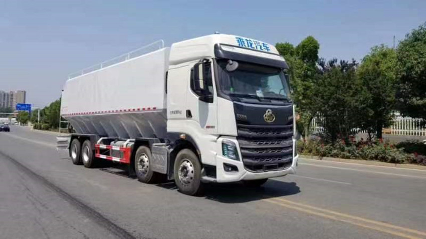 ������������ǰ�ĺ��ɢ�b����\(y��n)ݔ܇